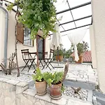Lacodelama Mini - Marta Mit Pool By Interhome
