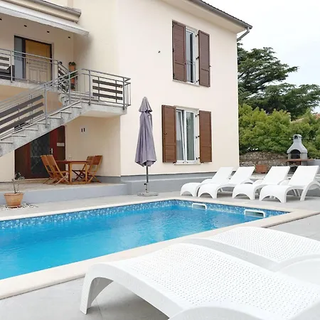 Appartement Lacodelama Mini - Marta Mit Pool By Interhome *