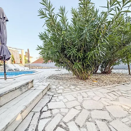 Lacodelama Mini - Marta Mit Pool By Interhome Apartment Ližnjan