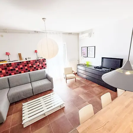 Lacodelama Mini - Marta Mit Pool By Interhome Ližnjan