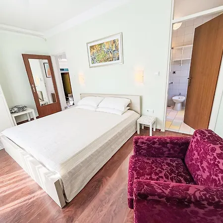 Appartamento Lacodelama Mini - Marta Mit Pool By Interhome *