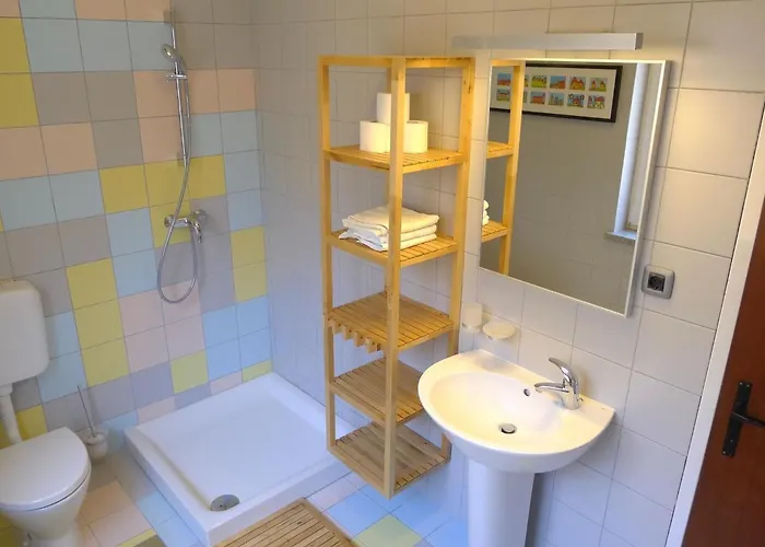 Appartement Lacodelama Mini - Marta Mit Pool By Interhome *